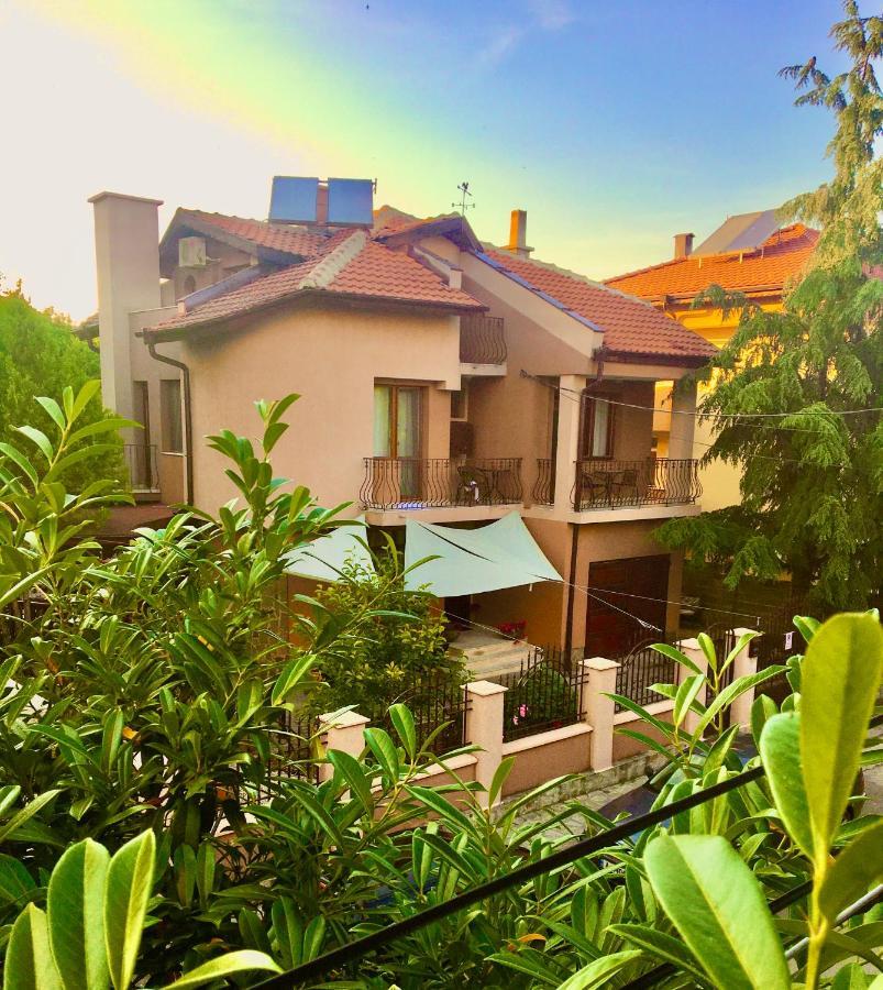 Стаи За Гости Димитрови Burgas City Exterior foto